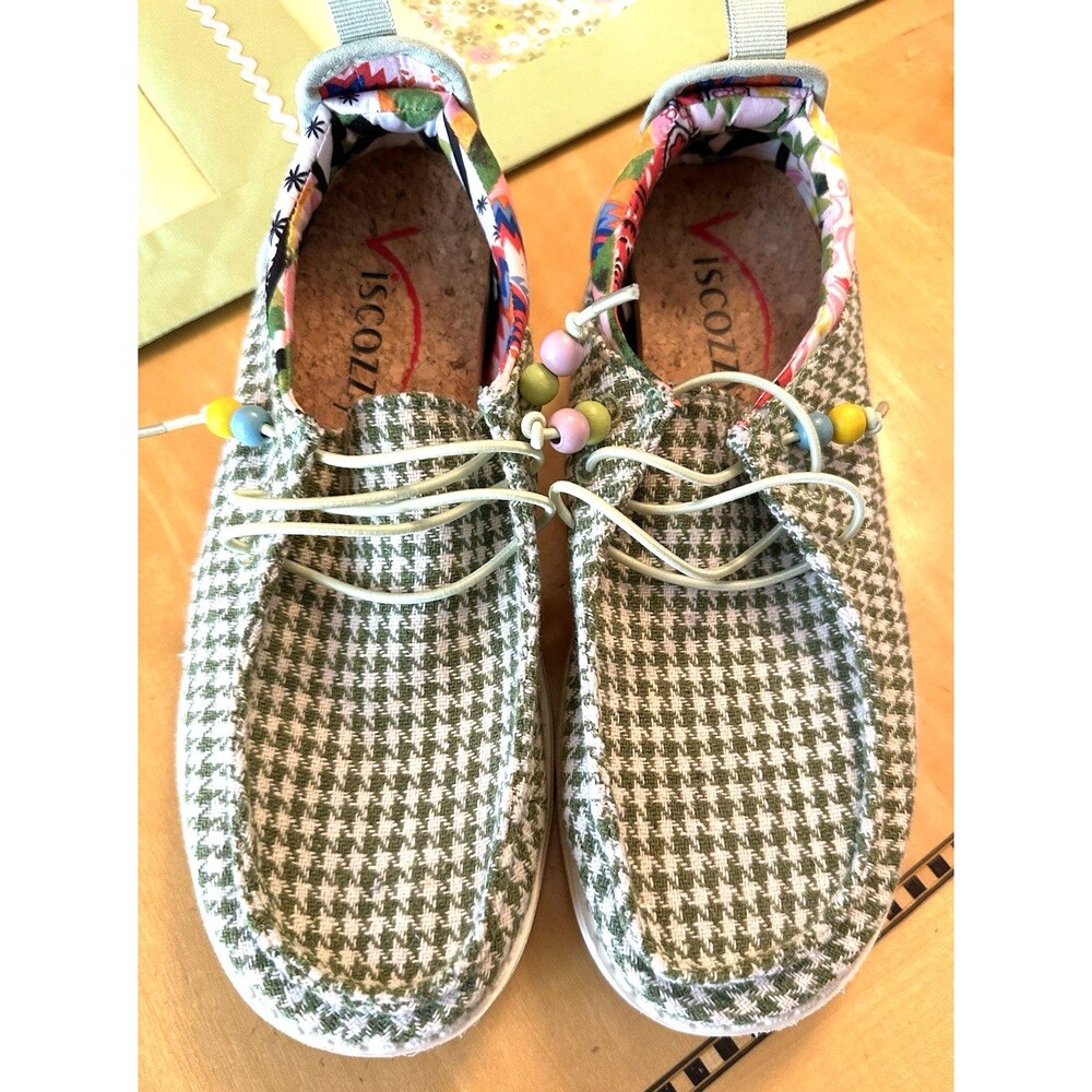 Women's Viscozzy Size 39 ( US 8) Loafers Slip on Casual Shoes Green White